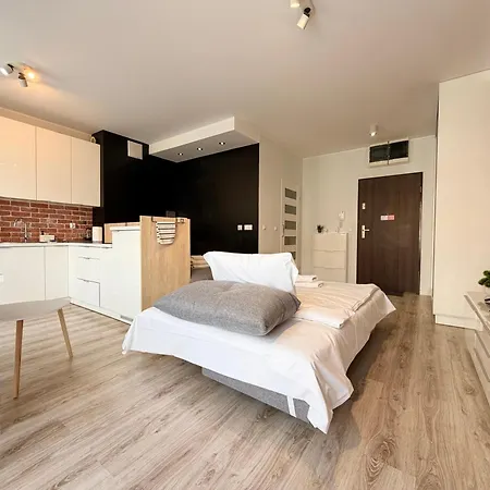 Zakładowa Modern Living By Bookinghost *