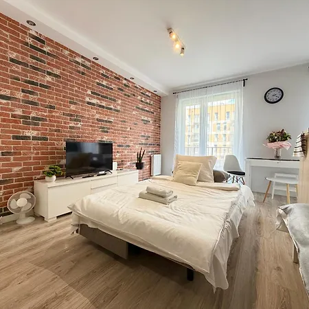 Apartman Zakladowa Modern Living By Bookinghost *