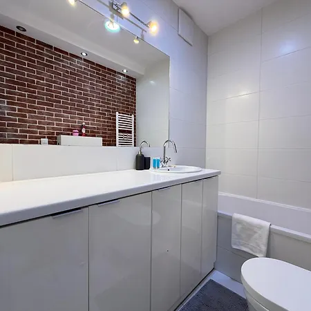 Zakladowa Modern Living By Bookinghost Apartman *