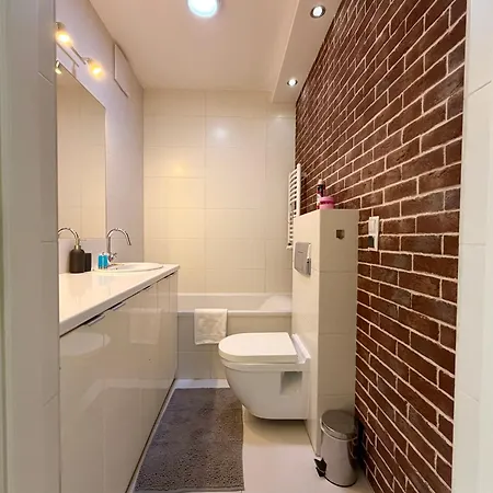 Zakladowa Modern Living By Bookinghost * Wrocław